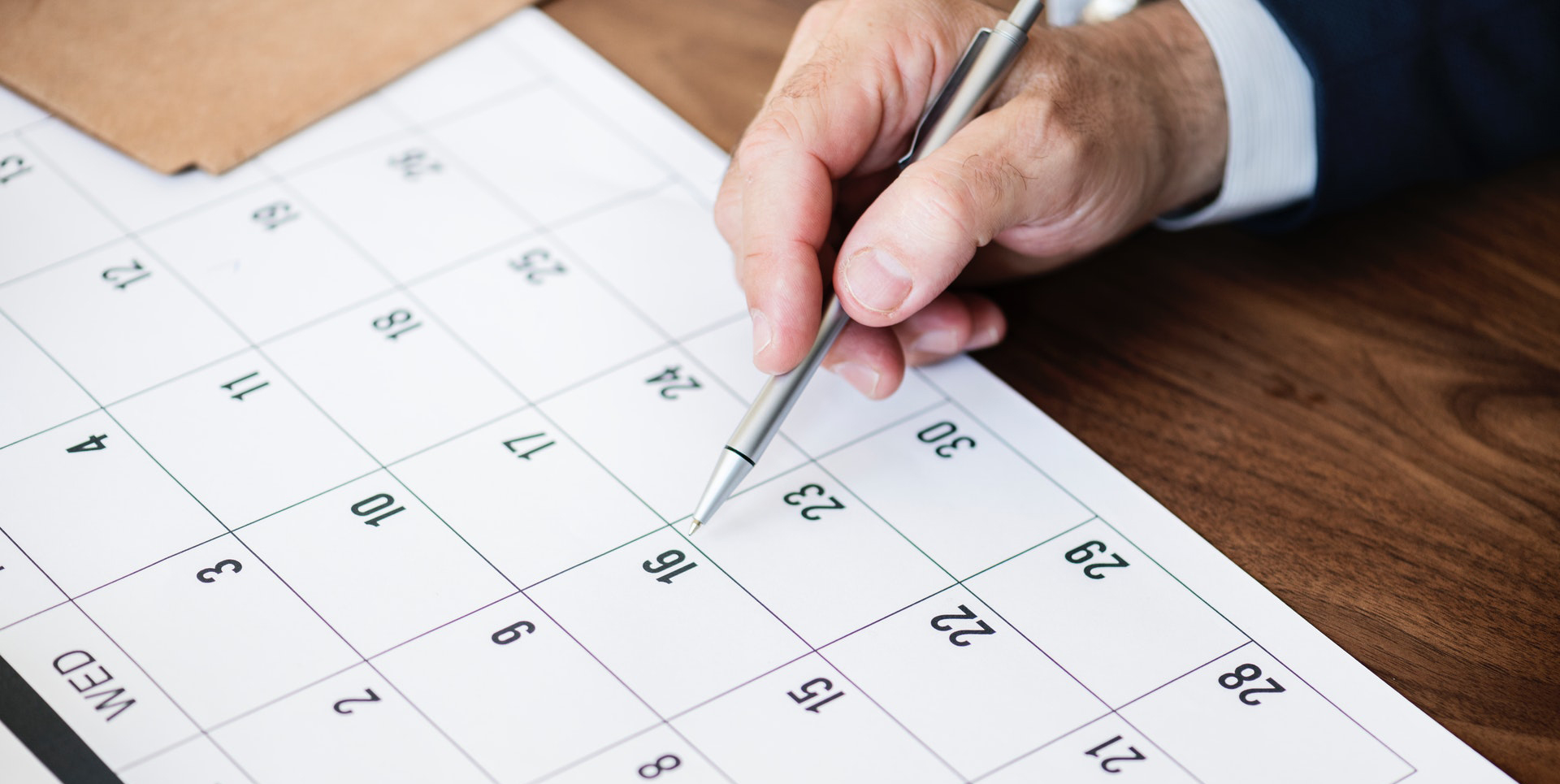calendar-dates-desk-862731